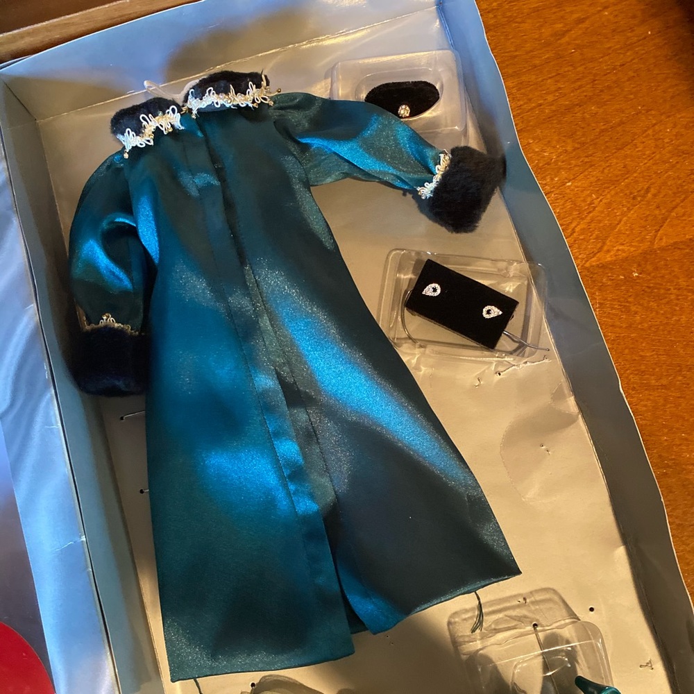 I LOVE LUCY vinyl doll outfit ♥️